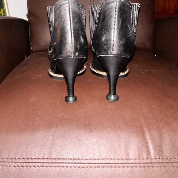 Kenzo heel 3 inch demo at store (new) - Picture 3 of 7